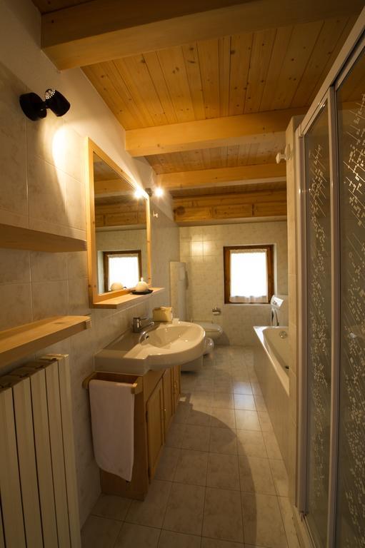 Chalet Terme Bormio Rum bild